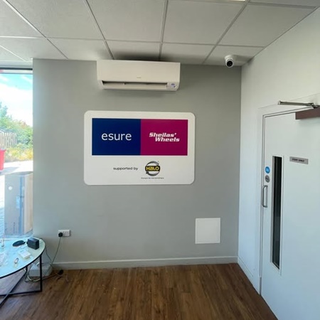 Sleek & compact air conditioning unit in office