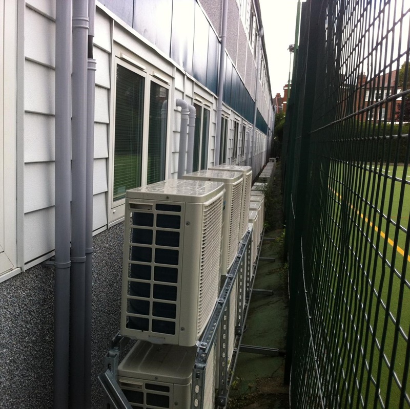 Precise air conditioning installation